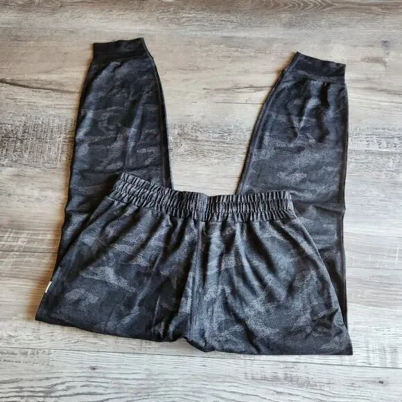 (XS) Vuori Joggers - Picture 4 of 4